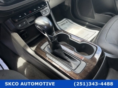 Used 2022  GMC Canyon 2WD Crew Cab 128" Elevation at SKCO Automotive near Mobile&comma; AL