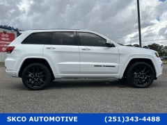 Used 2020  Jeep Grand Cherokee 4d SUV 2WD Laredo Altitude at SKCO Automotive near Mobile, AL