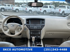 Used 2014  Nissan Pathfinder 4d SUV FWD Platinum at SKCO Automotive near Mobile&comma; AL