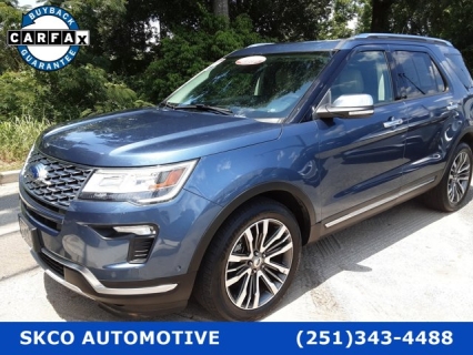 2019 Ford Explorer Platinum's photo