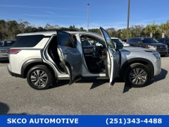 Used 2022  Nissan Pathfinder SV 2WD at SKCO Automotive near Mobile&comma; AL