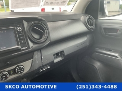 Used 2018  Toyota Tacoma 2WD Access Cab SR at SKCO Automotive near Mobile&comma; AL