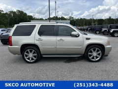 Used 2013 Cadillac Escalade 4d SUV RWD Luxury at SKCO Automotive near Mobile, AL