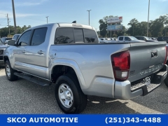 Used 2022  Toyota Tacoma 2WD SR5 Double Cab 5ft Bed I4 AT at SKCO Automotive near Mobile&comma; AL