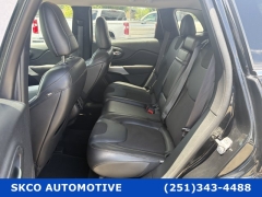 Used 2018  Jeep Cherokee 4d SUV 4WD Latitude Plus I4 at SKCO Automotive near Mobile&comma; AL