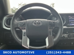 Used 2022  Toyota Tacoma 2WD SR5 Double Cab 5ft Bed V6 AT at SKCO Automotive near Mobile&comma; AL