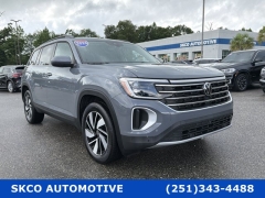 Used 2025  Volkswagen Atlas 2&period;0T SE w&sol;Technology 4MOTION at SKCO Automotive near Mobile&comma; AL