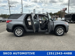 Used 2019  Chevrolet Traverse 4d SUV FWD LS w&sol;1LS at SKCO Automotive near Mobile&comma; AL