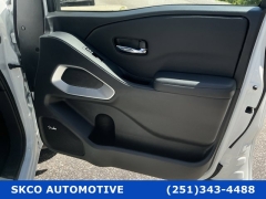 Used 2023  Nissan Frontier Crew Cab 4x4 SV Auto at SKCO Automotive near Mobile&comma; AL