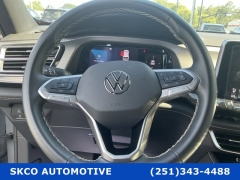 Used 2025  Volkswagen Atlas Cross Sport 2&period;0T SE w&sol;Technology 4MOTION at SKCO Automotive near Mobile&comma; AL