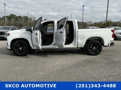Used 2021  Chevrolet Silverado 1500 2WD Crew Cab 147" Custom at SKCO Automotive near Mobile&comma; AL