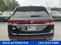 Used 2025  Volkswagen Atlas 2&period;0T SE w&sol;Technology FWD at SKCO Automotive near Mobile&comma; AL