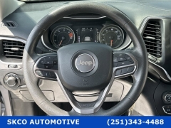 Used 2021 Jeep Cherokee Latitude FWD at SKCO Automotive near Mobile, AL