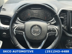 Used 2018  Jeep Cherokee 4d SUV 4WD Latitude Plus I4 at SKCO Automotive near Mobile&comma; AL