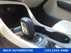 Used 2020  Volvo XC40 4d SUV AWD T5 Momentum at SKCO Automotive near Mobile&comma; AL