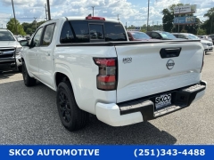 Used 2022  Nissan Frontier Crew Cab 4x4 SV Auto at SKCO Automotive near Mobile&comma; AL