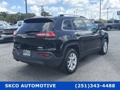 Used 2018  Jeep Cherokee 4d SUV 4WD Latitude Plus I4 at SKCO Automotive near Mobile&comma; AL