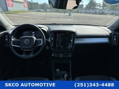 Used 2020 Volvo XC40 4d SUV AWD T5 Momentum at SKCO Automotive near Mobile, AL