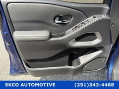 Used 2022  Nissan Frontier Crew Cab 4x2 SV Auto at SKCO Automotive near Mobile&comma; AL