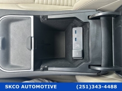 Used 2020 Land Rover Discovery Sport 4d SUV SE at SKCO Automotive near Mobile, AL