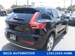 Used 2020  Volvo XC40 4d SUV AWD T5 Momentum at SKCO Automotive near Mobile&comma; AL
