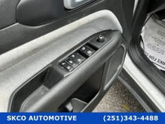 Used 2023  Jeep Compass Latitude Lux 4x4 at SKCO Automotive near Mobile&comma; AL