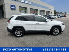 Used 2019 Jeep Cherokee 4d SUV FWD Latitude 2.4L at SKCO Automotive near Mobile, AL