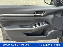 Used 2023  Nissan Altima 2.5 SV Sedan at SKCO Automotive near Mobile, AL