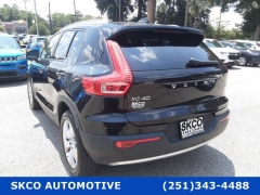 Used 2020  Volvo XC40 4d SUV AWD T5 Momentum at SKCO Automotive near Mobile&comma; AL