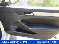 Used 2020  Volkswagen Passat 4d Sedan 2&period;0T SE at SKCO Automotive near Mobile&comma; AL
