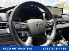 Used 2025  Mitsubishi Outlander SE S-AWC at SKCO Automotive near Mobile&comma; AL