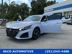 Used 2023  Nissan Altima 2&period;5 SR AWD Sedan at SKCO Automotive near Mobile&comma; AL