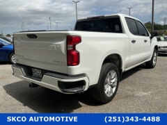 Used 2021  Chevrolet Silverado 1500 2WD Crew Cab 147" Custom at SKCO Automotive near Mobile&comma; AL