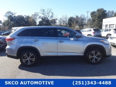 Used 2019  Toyota Highlander 4d SUV FWD LE &lpar;V6&rpar; at SKCO Automotive near Mobile&comma; AL