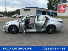 Used 2023  Toyota Camry SE Auto at SKCO Automotive near Mobile, AL