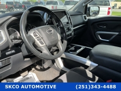 Used 2021  Nissan Titan 4x4 Crew Cab SV at SKCO Automotive near Mobile&comma; AL