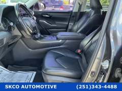 Used 2021  Toyota Highlander XLE FWD at SKCO Automotive near Mobile&comma; AL