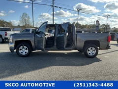 Used 2017  Chevrolet Silverado 1500 2WD Crew Cab LT Texas Edition at SKCO Automotive near Mobile&comma; AL