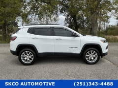 Used 2023  Jeep Compass Latitude Lux 4x4 at SKCO Automotive near Mobile&comma; AL