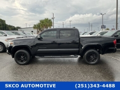 Used 2022  Toyota Tacoma 2WD SR5 Double Cab 5ft Bed V6 AT at SKCO Automotive near Mobile&comma; AL