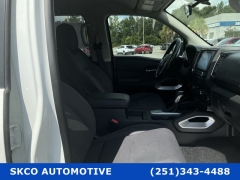 Used 2024  Nissan Frontier Crew Cab 4x4 SV at SKCO Automotive near Mobile&comma; AL