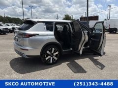 Used 2025  Mitsubishi Outlander SE S-AWC at SKCO Automotive near Mobile&comma; AL