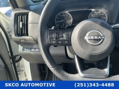 Used 2023  Nissan Pathfinder SL 2WD at SKCO Automotive near Mobile&comma; AL