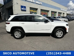 Used 2022  Jeep Grand Cherokee Laredo 4x4 at SKCO Automotive near Mobile&comma; AL