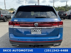 Used 2025  Volkswagen Atlas 2&period;0T SE w&sol;Technology 4MOTION at SKCO Automotive near Mobile&comma; AL
