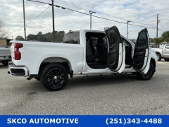 Used 2021  Chevrolet Silverado 1500 2WD Crew Cab 147" Custom at SKCO Automotive near Mobile&comma; AL