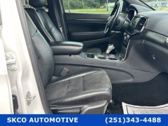 Used 2020  Jeep Grand Cherokee 4d SUV 2WD Laredo Altitude at SKCO Automotive near Mobile, AL