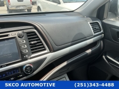 Used 2019  Toyota Highlander 4d SUV FWD XLE at SKCO Automotive near Mobile&comma; AL