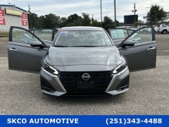 Used 2023  Nissan Altima 2.5 SV Sedan at SKCO Automotive near Mobile, AL