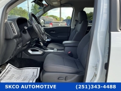 Used 2024  Nissan Frontier Crew Cab 4x2 SV at SKCO Automotive near Mobile&comma; AL